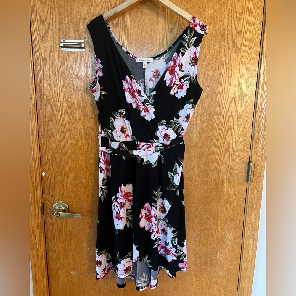 Harlow & Rose size 1x Floral Wrap Dress